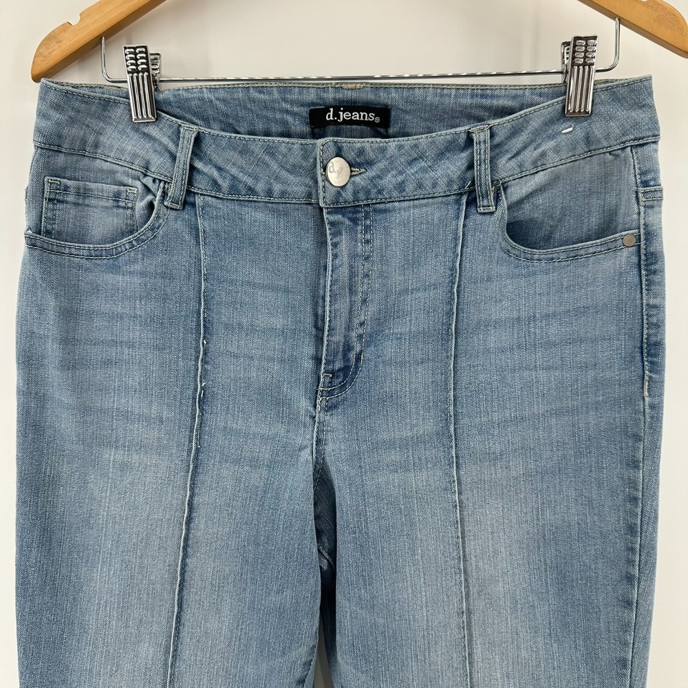 D. Jeans Womens 12 Blue Whisker Comfort Stretch Classic Pocket Light Wash Flared